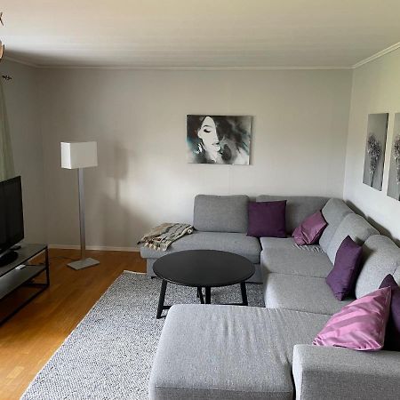 Villa Familjevaenligt Hus Naera Isaberg! Hestra Esterno foto