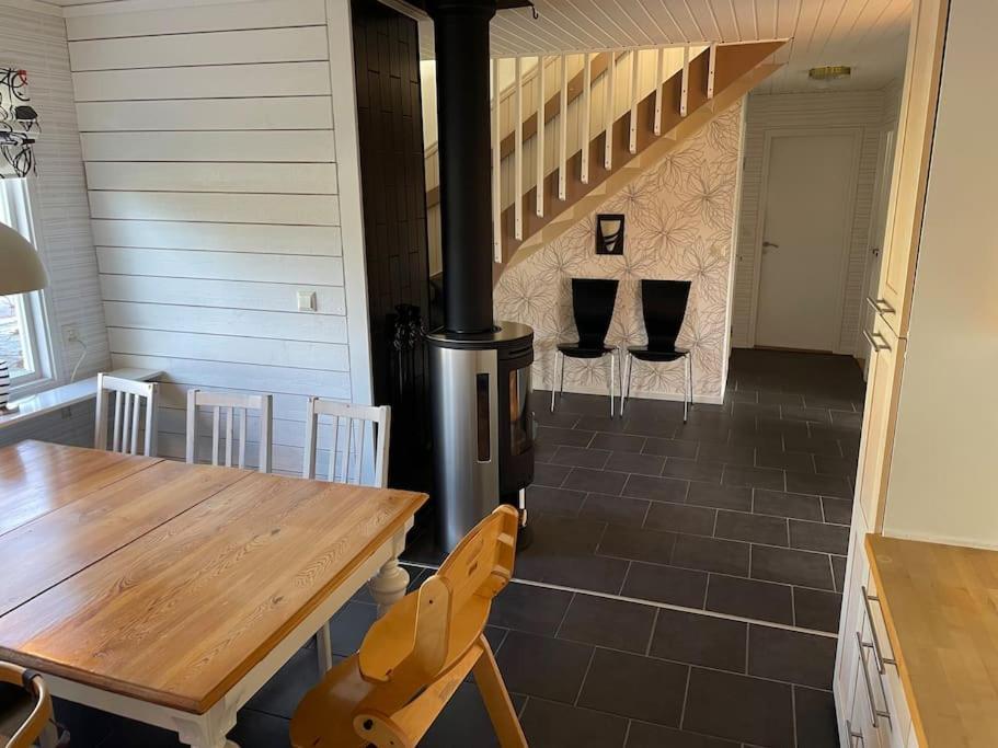 Villa Familjevaenligt Hus Naera Isaberg! Hestra Esterno foto