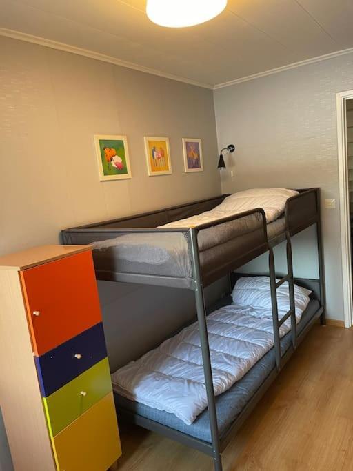 Villa Familjevaenligt Hus Naera Isaberg! Hestra Esterno foto