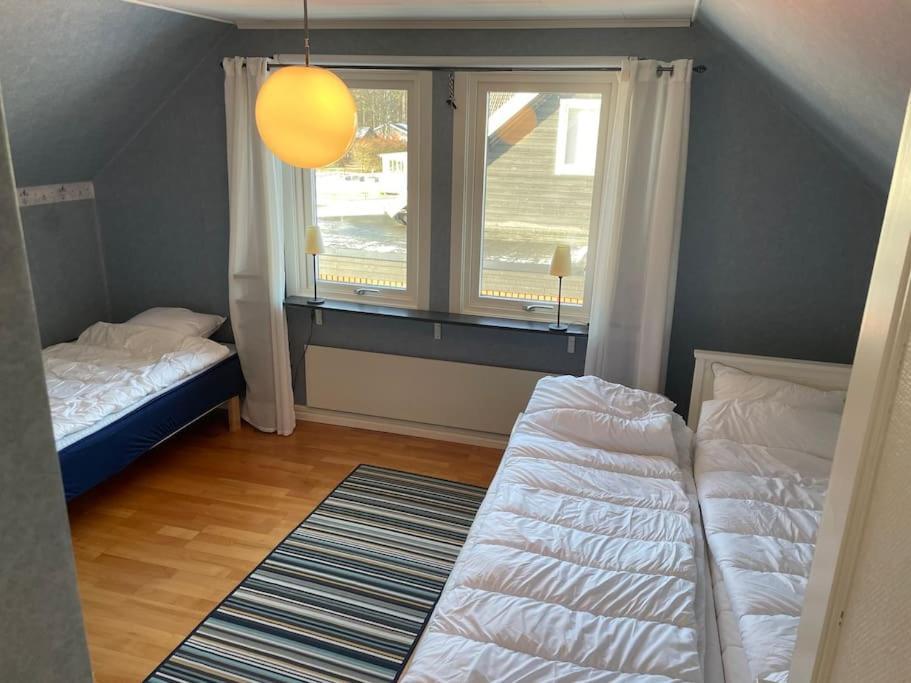 Villa Familjevaenligt Hus Naera Isaberg! Hestra Esterno foto